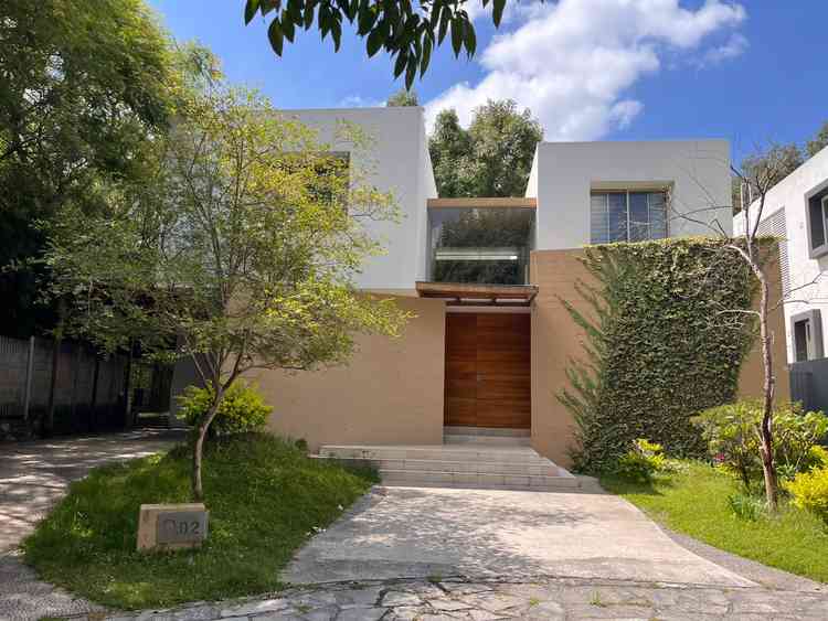 casa en renta avenida general ramon corona fraccionamiento arauca 1 zapopan jalisco pmDKTXW
